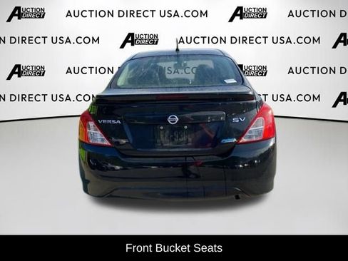 Used 2015 Nissan Versa SV w/ SV Appearance Package FWD image 9
