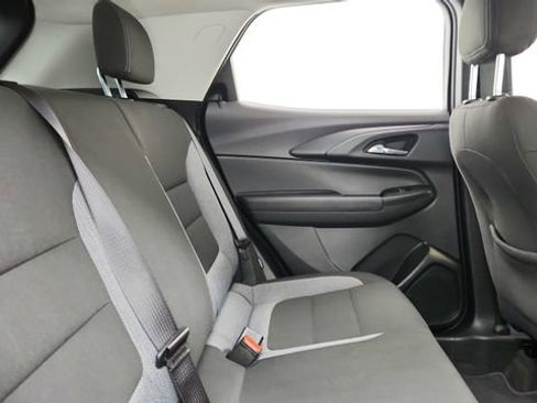 Used 2022 Chevrolet TrailBlazer LT w/ Convenience Package image 26