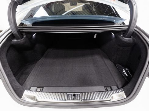 Used 2025 Mercedes-Benz S 580e 4MATIC Sedan image 31