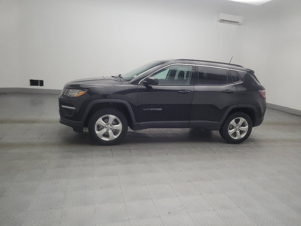 Used 2017 Jeep Compass Latitude w/ Popular Equipment Group AWD/4WD image 2