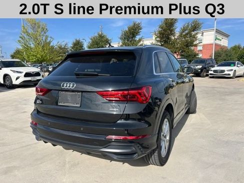 Used 2022 Audi Q3 2.0T Premium Plus w/ Premium Plus Package AWD/4WD image 3