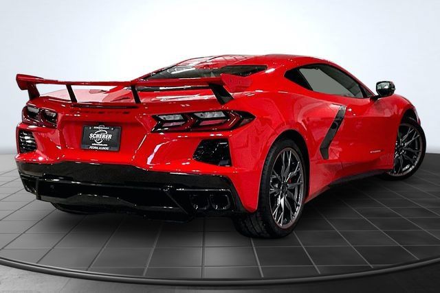 Used 2023 Chevrolet Corvette Stingray Preferred Cpe RWD image 2