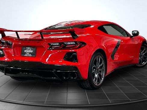 Used 2023 Chevrolet Corvette Stingray Preferred Cpe RWD image 2