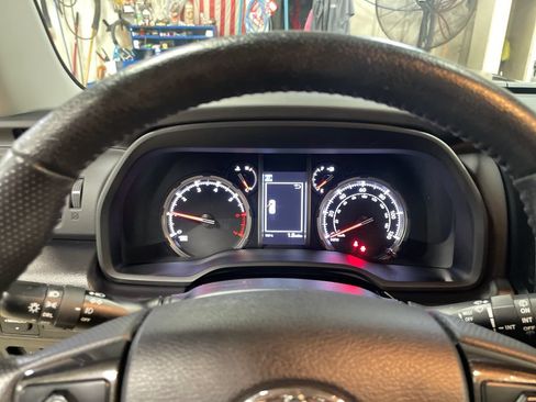 Certified 2023 Toyota 4Runner TRD Off-Road Premium w/ Off Road Premium Plus Package AWD/4WD image 20