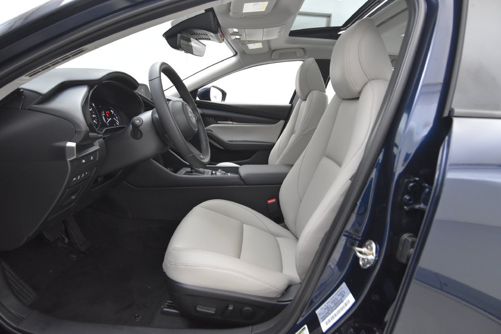 Certified 2026 MAZDA MAZDA3 2.5 S Sedan w/ Preferred Pkg FWD image 31