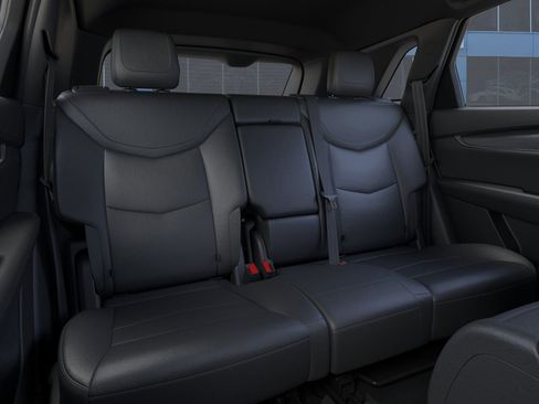 New 2026 Cadillac XT5 Luxury image 17
