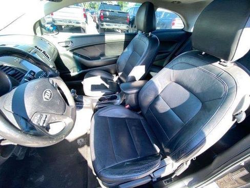 Used 2015 Kia Forte Koup EX w/ EX Premium Package FWD image 6