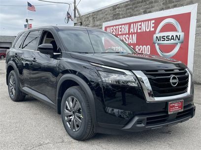 New 2025 Nissan Pathfinder S