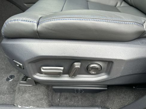 New 2026 Toyota Tundra Platinum image 25