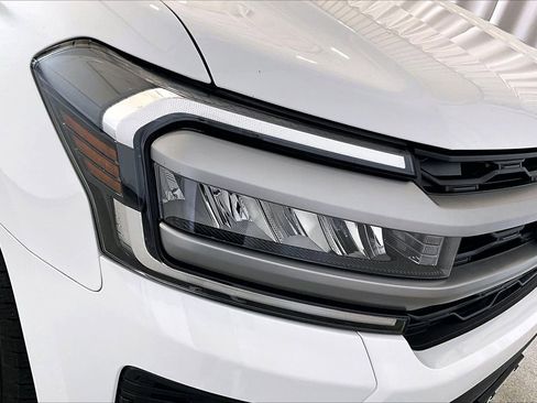 Certified 2023 Ford Expedition XLT image 28