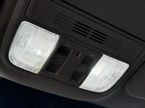 Used 2022 Honda CR-V EX image 22