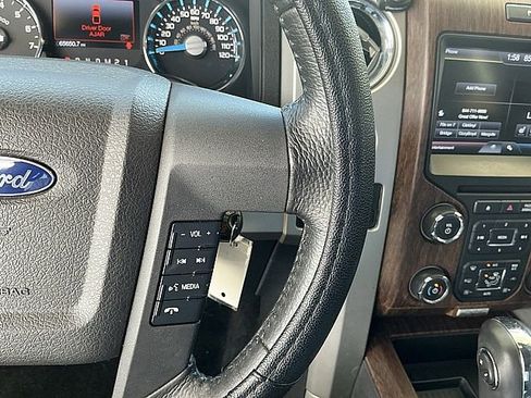 Used 2013 Ford F150 Lariat w/ Lariat Chrome Pkg AWD/4WD image 19