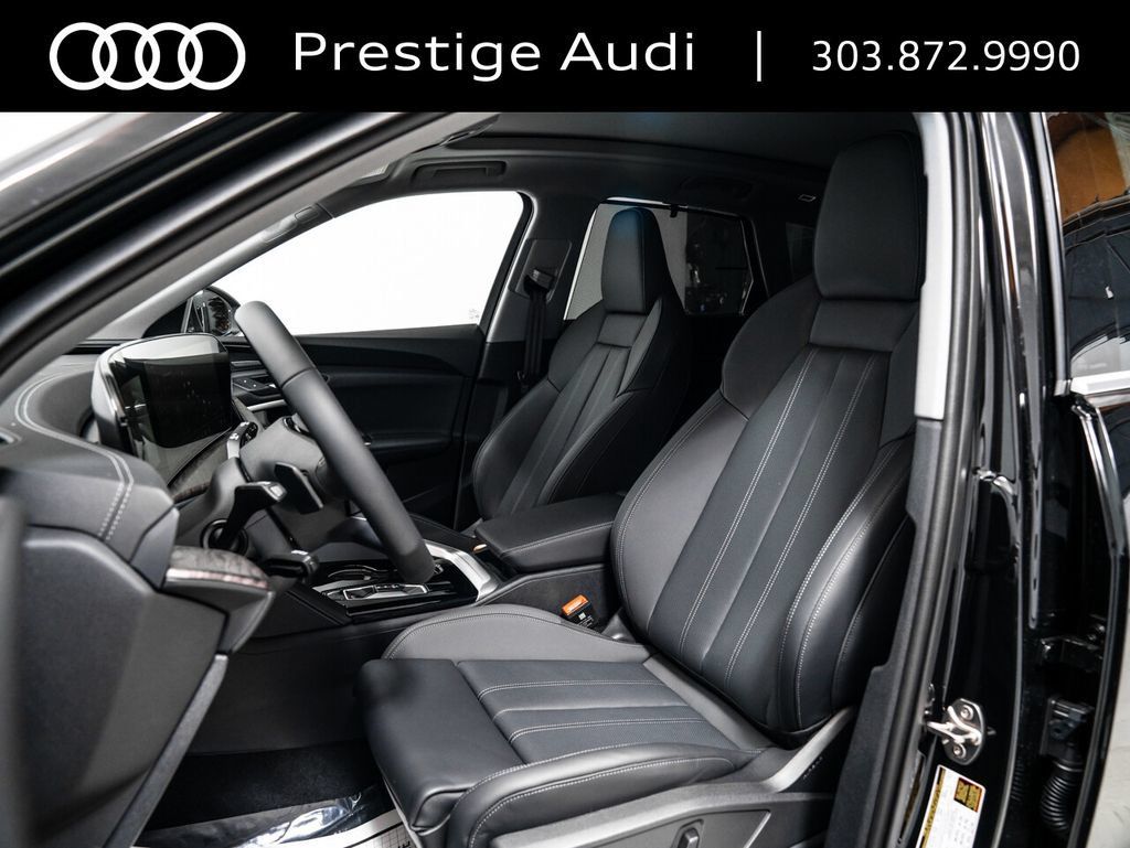 Used 2025 Audi Q5 Premium Plus w/ Premium Plus AWD/4WD image 6