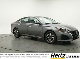 Used 2025 Nissan Altima 2.5 SV video 1