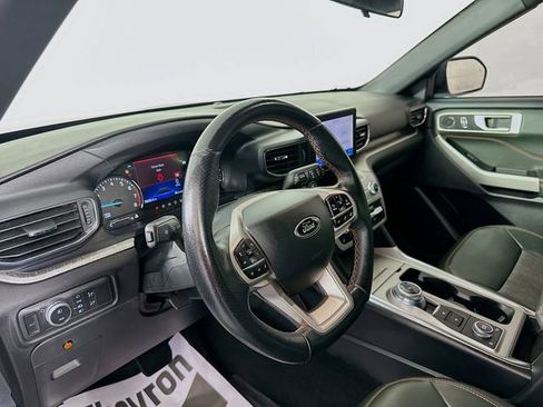 Used 2022 Ford Explorer Timberline image 9