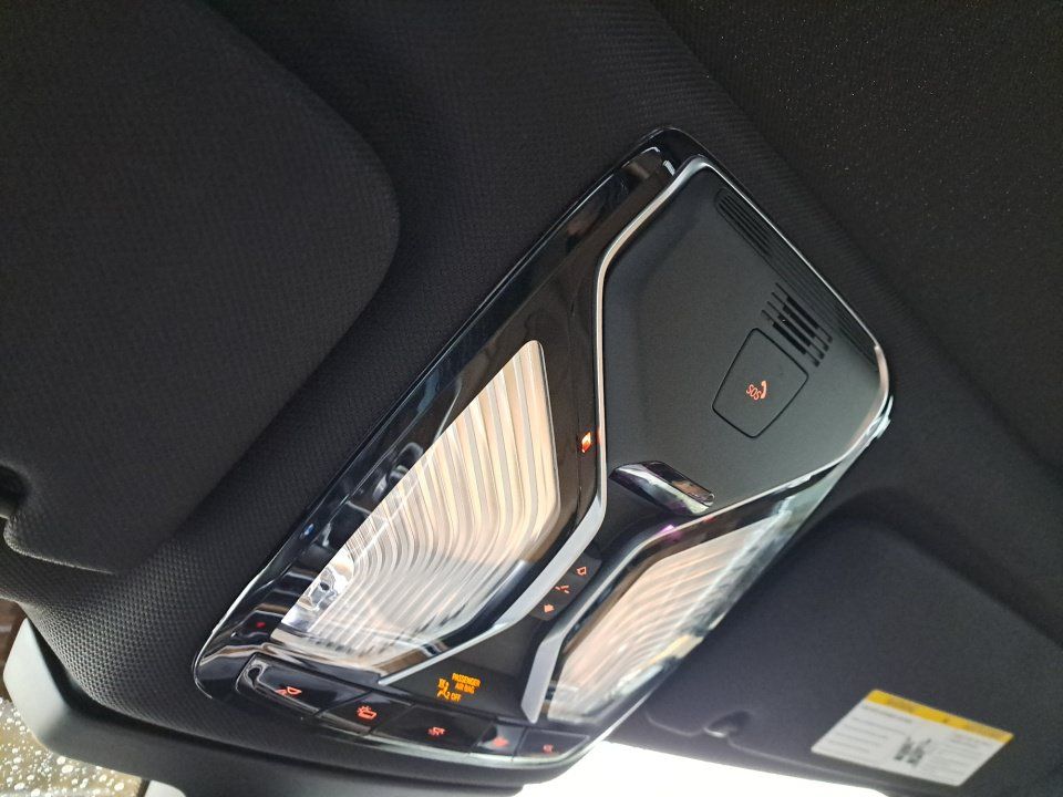 Used 2016 BMW 750i RWD image 33