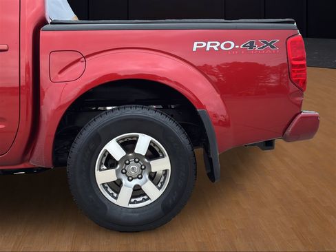Used 2012 Nissan Frontier PRO-4X w/ Pro-4x Luxury Pkg image 21