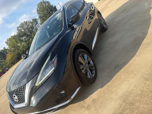 Used 2019 Nissan Murano Platinum FWD image 1