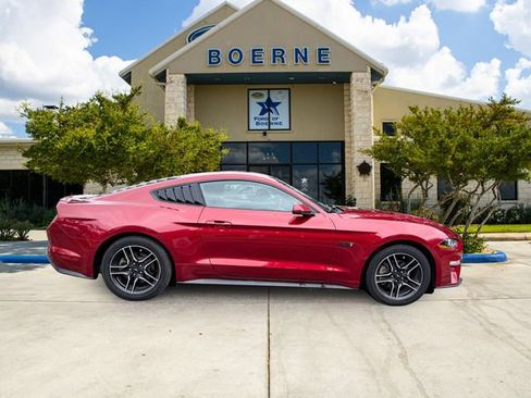 Used 2020 Ford Mustang Premium RWD image 6