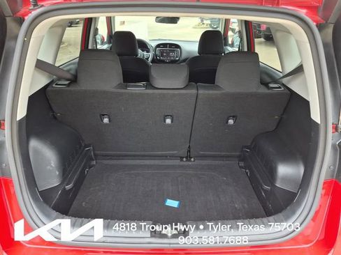 Certified 2024 Kia Soul LX w/ Option Group 015 FWD image 8