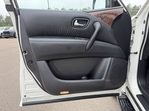 Used 2018 Nissan Armada SL AWD/4WD image 15