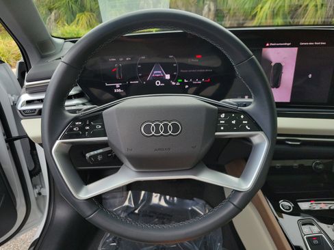 Used 2025 Audi A5 2.0T Premium w/ Convenience Package AWD/4WD image 32
