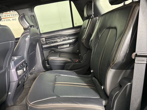 Used 2023 Ford Expedition Platinum image 24