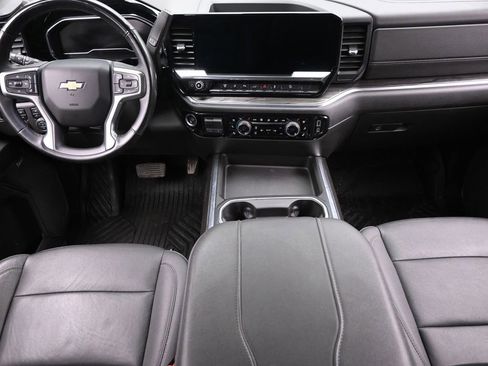 Certified 2024 Chevrolet Silverado 2500 LTZ w/ LTZ Convenience Package image 14