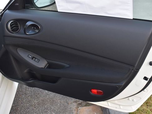 New 2026 Nissan Z Sport w/ Floor Mat Package image 14