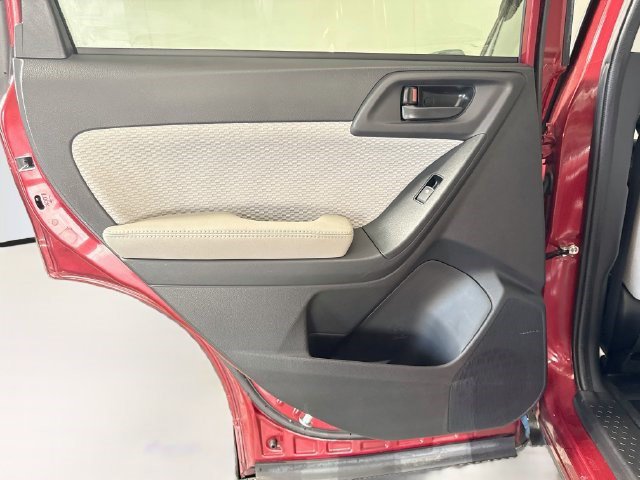 Used 2018 Subaru Forester 2.5i Premium AWD/4WD image 24