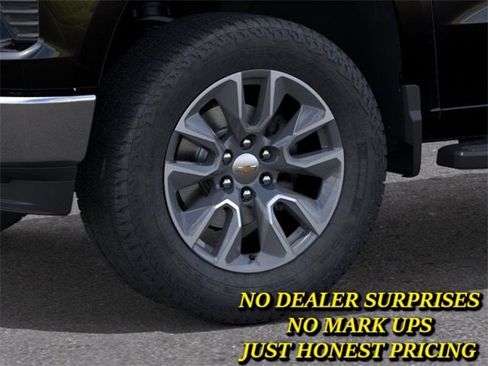 New 2026 Chevrolet Silverado 1500 LT w/ Texas Edition Plus image 9