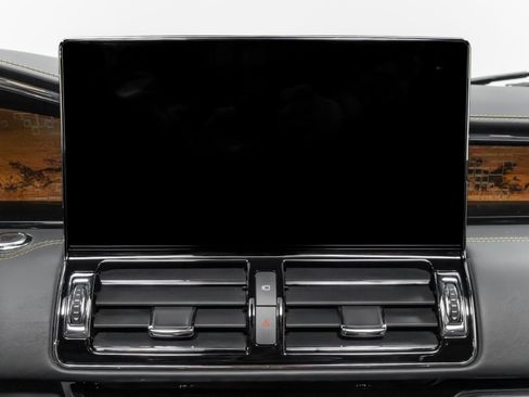 Used 2022 Lincoln Navigator Black Label image 40