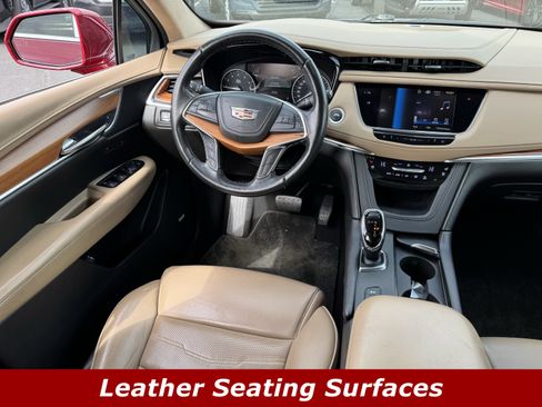 Used 2019 Cadillac XT5 Platinum image 4