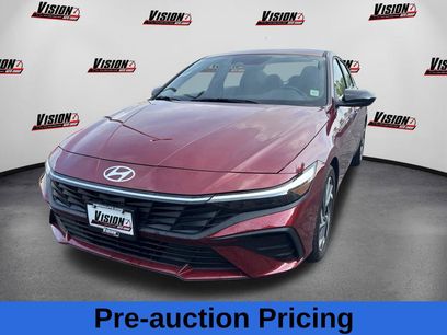 Used 2025 Hyundai Elantra Sport w/ Cargo Package