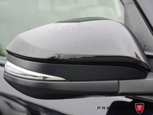 Used 2024 Toyota 4Runner SR5 Premium w/ Moonroof Package AWD/4WD image 4