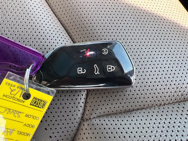 Used 2024 Volkswagen Atlas SEL AWD/4WD image 42