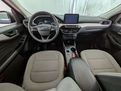 Certified 2022 Ford Escape SE FWD image 10