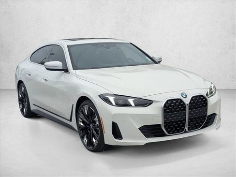 New 2026 BMW 430i image 6
