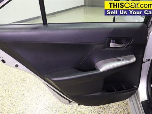 Used 2014 Toyota Camry SE image 27