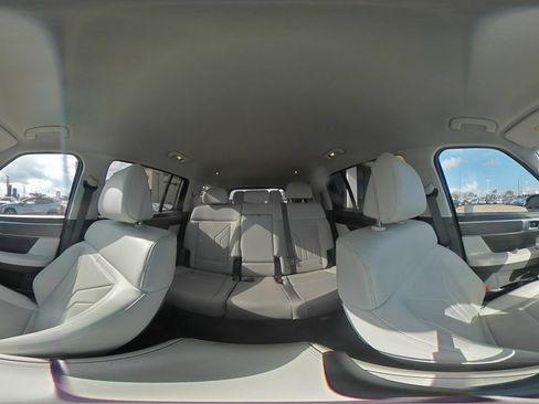 Used 2026 Hyundai Santa Fe SEL FWD image 44