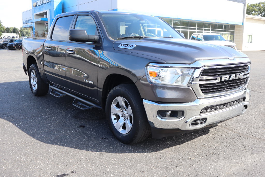 Used 2020 RAM 1500 Big Horn AWD/4WD image 2