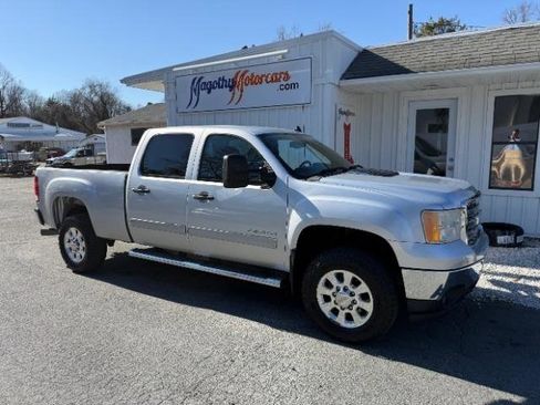 Used 2013 GMC Sierra 3500 SLE w/ SLE Preferred Package image 1