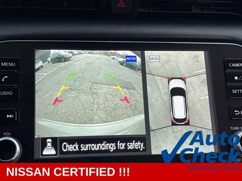 Used 2024 Nissan Kicks SR w/ SR Premium Package FWD image 35