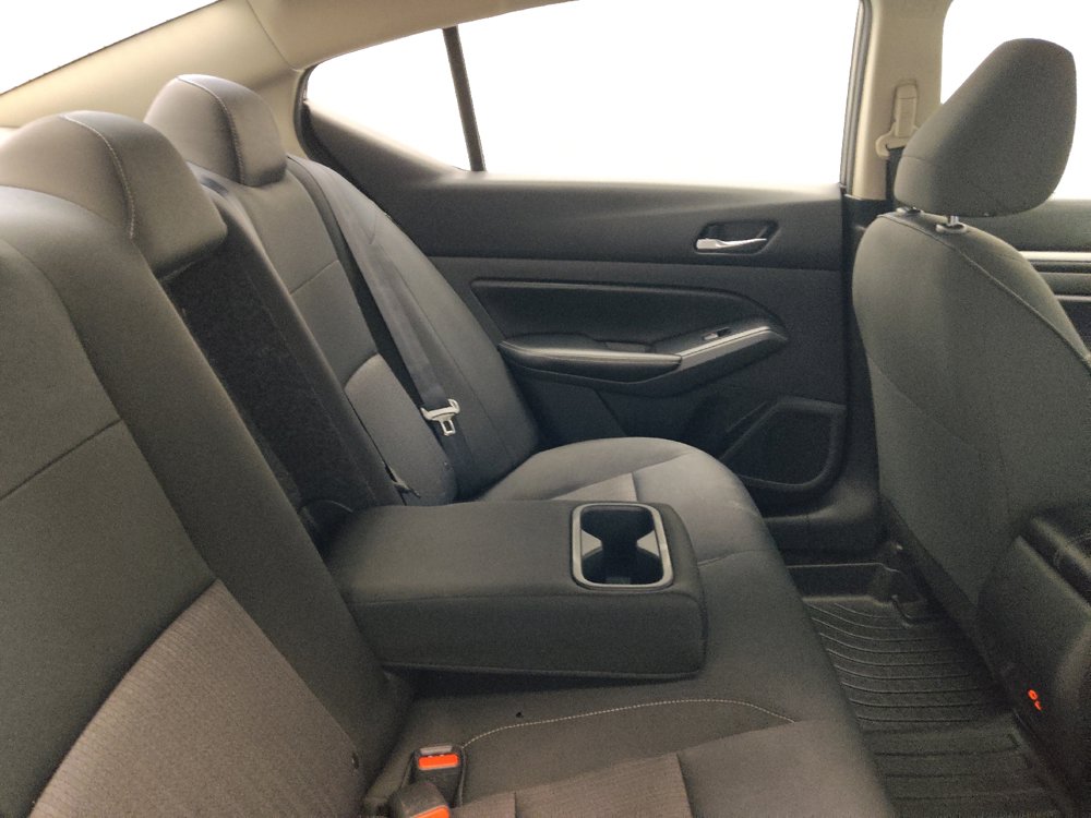 Used 2022 Nissan Altima 2.5 SV FWD image 19