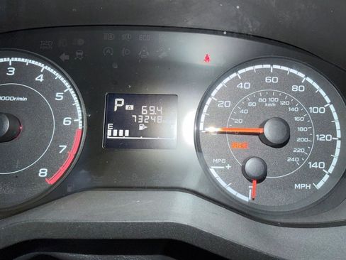 Used 2019 Subaru Crosstrek 2.0i image 16