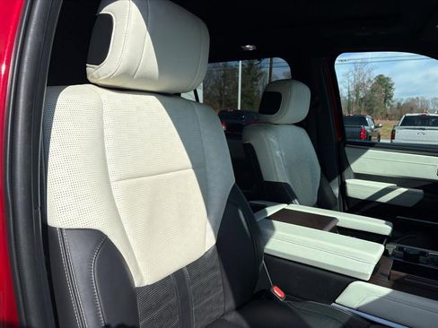 Used 2023 Toyota Sequoia Capstone image 5