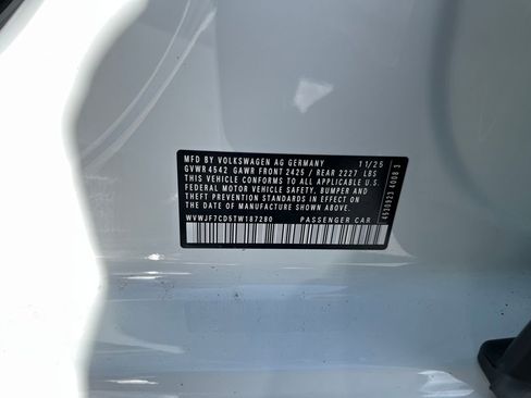 New 2026 Volkswagen Golf image 30