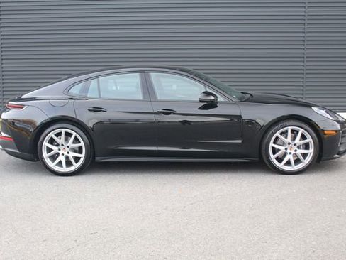 New 2025 Porsche Panamera 4 image 9