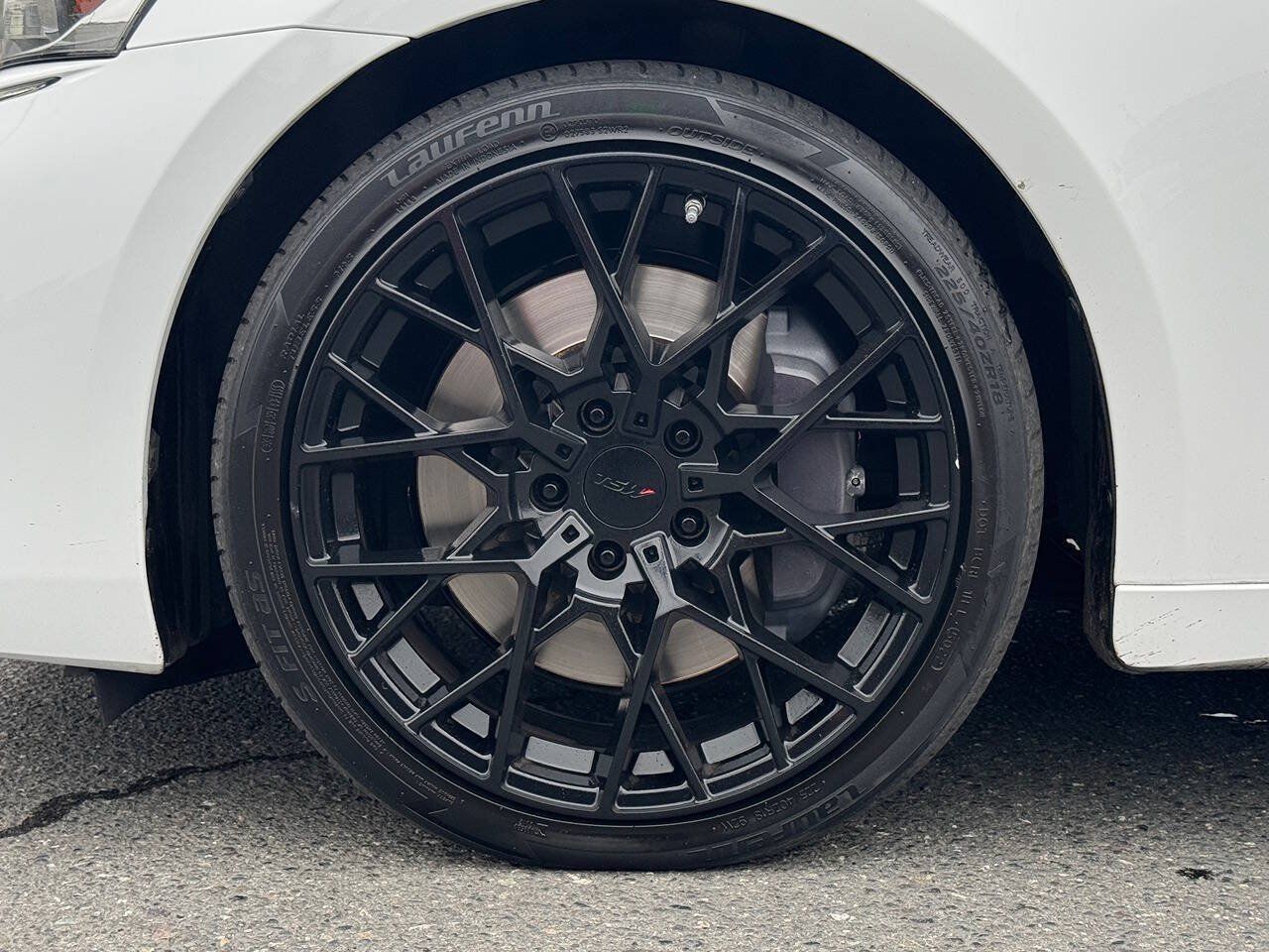 Used 2017 Lexus IS 350 F Sport w/ F Sport Package RWD image 3