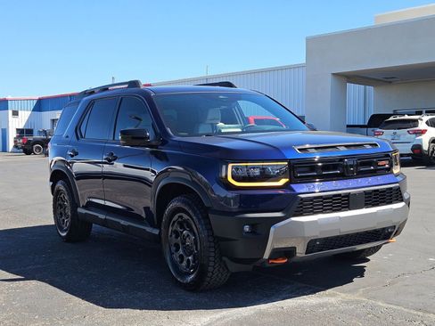 Used 2026 Honda Passport TrailSport Elite image 3